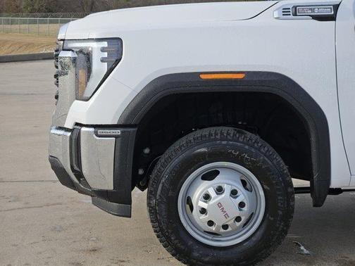 2026 GMC Sierra 3500 Base