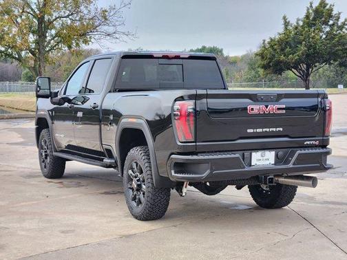 2026 GMC Sierra 2500 AT4