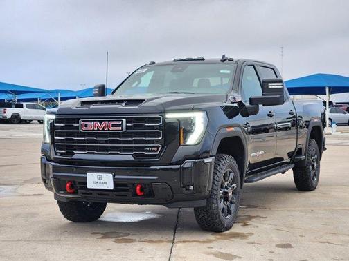 2026 GMC Sierra 2500 AT4