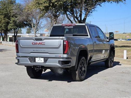 2026 GMC Sierra 2500 AT4