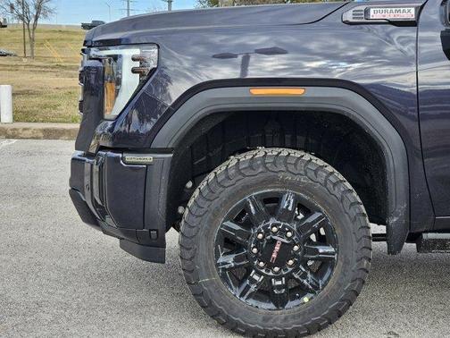 2026 GMC Sierra 2500 AT4