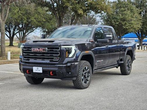 2026 GMC Sierra 2500 AT4