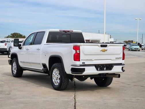2024 Chevrolet Silverado 2500 High Country