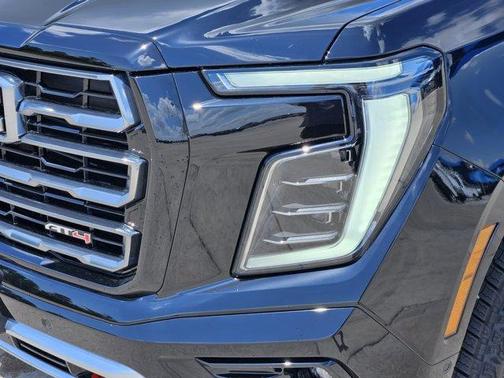 Onyx Black 2026 GMC Yukon 4WD AT4