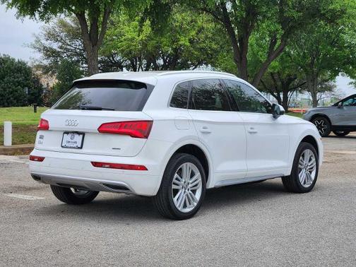 Ibis White 2018 Audi Q5 2.0T Premium Plus