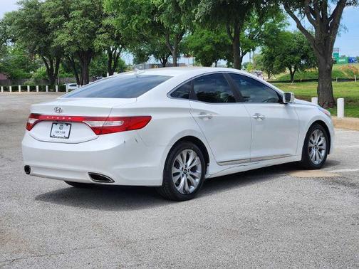 Porcelain White P 2013 Hyundai Azera Base