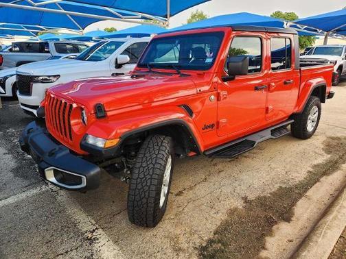 Punkn Metallic Clearcoat 2023 Jeep Gladiator Sport S
