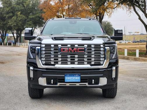 2024 GMC Sierra 2500 Denali
