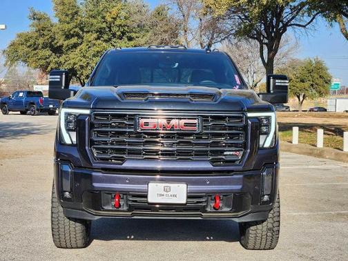 2024 GMC Sierra 2500 AT4