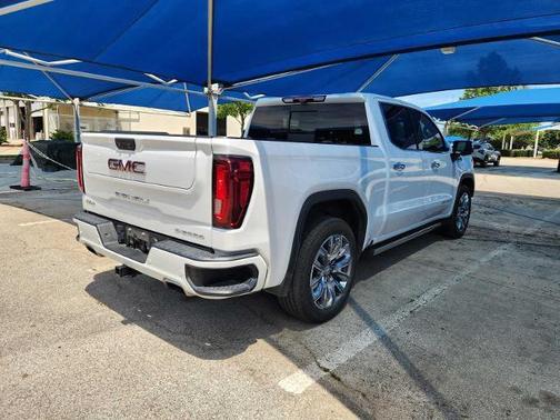 White Frost Tricoat 2023 GMC Sierra 1500 Denali