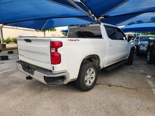 Summit White 2021 Chevrolet Silverado 1500 LT
