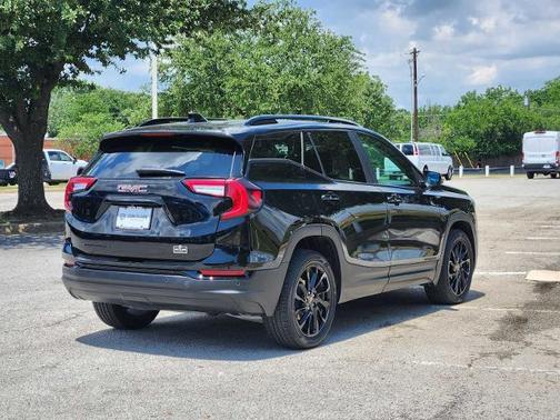 Ebony Twilight Metallic 2023 GMC Terrain SLE