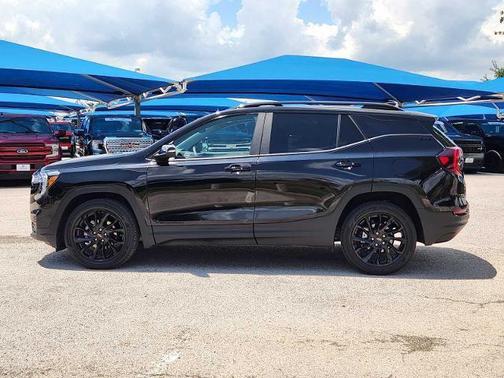 Ebony Twilight Metallic 2023 GMC Terrain SLE