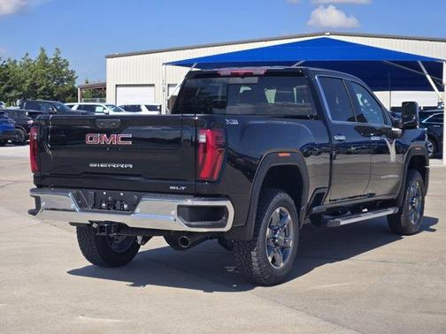 2026 GMC Sierra 2500 SLT