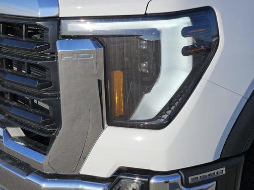 2026 GMC Sierra 3500 Base