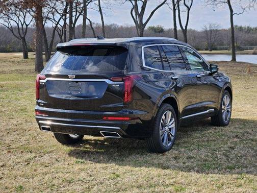 2025 Cadillac XT6 Premium Luxury AWD
