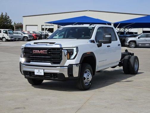 2026 GMC Sierra 3500 Base
