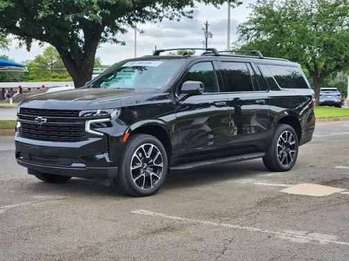 Black 2024 Chevrolet Suburban RST