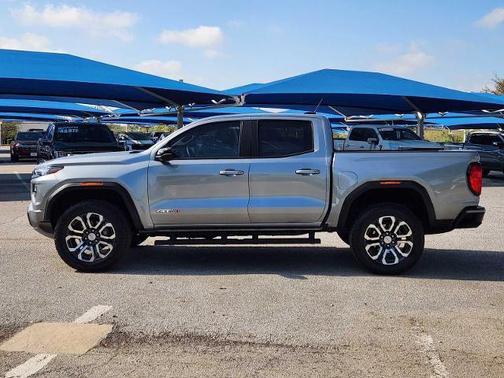 Sterling Metallic 2023 GMC Canyon AT4