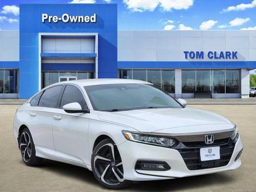 Platinum White Pearl 2019 Honda Accord Sport