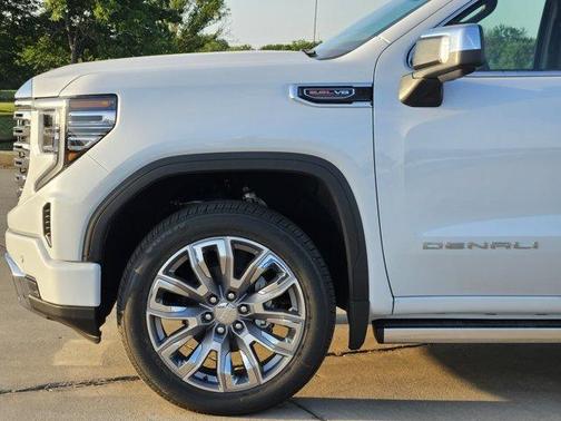 Glacier White Tricoat 2026 GMC Sierra 1500 Denali