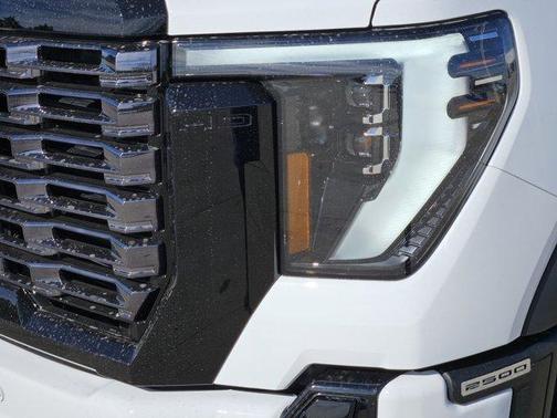 2026 GMC Sierra 2500 Denali Ultimate