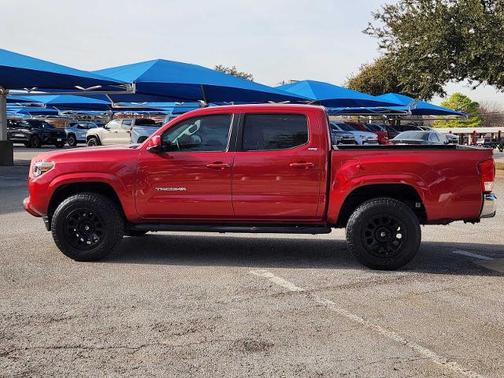 2016 Toyota Tacoma SR5
