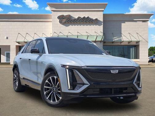 2025 Cadillac LYRIQ Sport