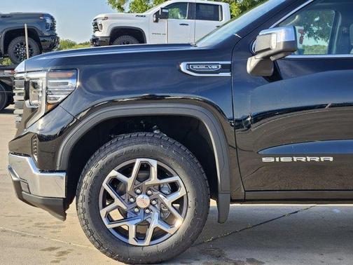 Onyx Black 2026 GMC Sierra 1500 SLT