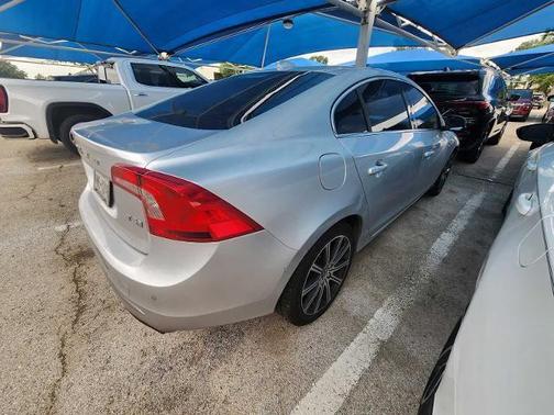 Bright Silver Metallic 2016 Volvo S60 Inscription T5 Drive-E Premier