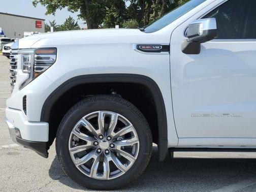Glacier White Tricoat 2026 GMC Sierra 1500 Denali