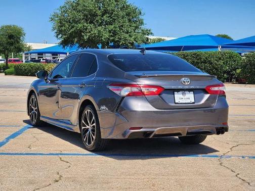 Predawn Gray Mica 2019 Toyota Camry LE