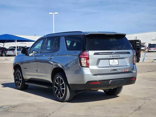 2023 Chevrolet Tahoe 4WD RST