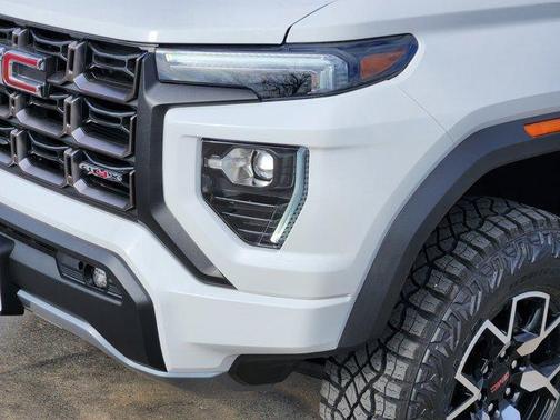 2026 GMC Canyon AT4X