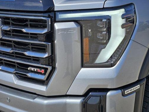 2026 GMC Sierra 2500 AT4