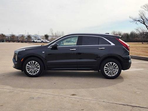 Stellar Black Metallic 2025 Cadillac XT4 Premium Luxury