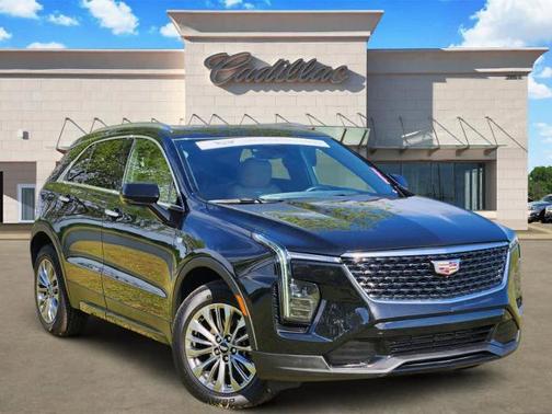 Stellar Black Metallic 2025 Cadillac XT4 Premium Luxury
