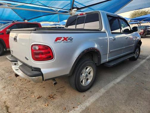 2002 Ford F-150 XLT SuperCrew