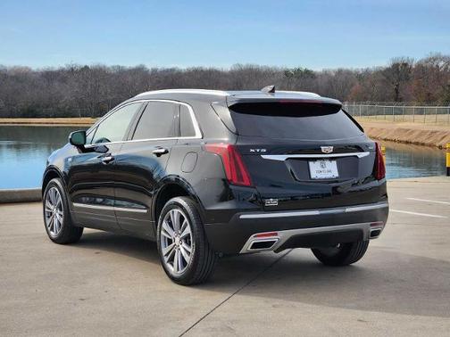 2020 Cadillac XT5 Premium Luxury