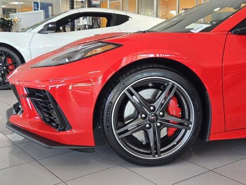 2026 Chevrolet Corvette Stingray w/2LT