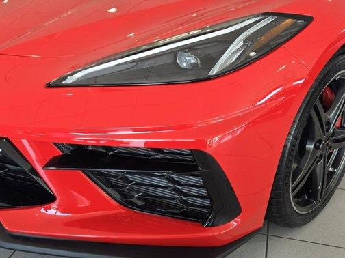 2026 Chevrolet Corvette Stingray w/2LT