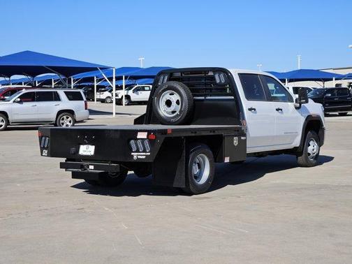 2026 GMC Sierra 3500 Base