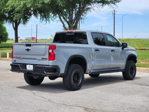 Slate Gray Metallic 2025 Chevrolet Silverado 1500 ZR2