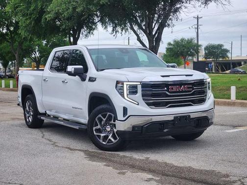 Summit White 2023 GMC Sierra 1500 SLT