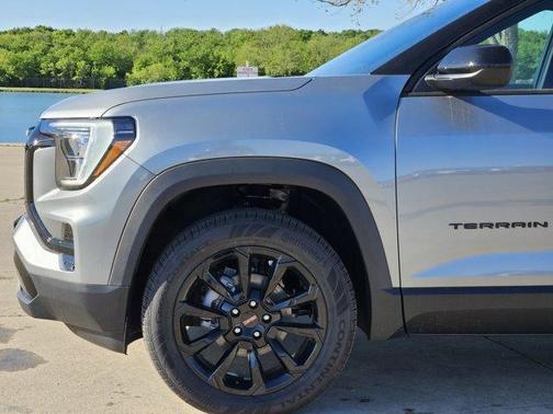 Sterling Metallic 2026 GMC Terrain FWD Elevation