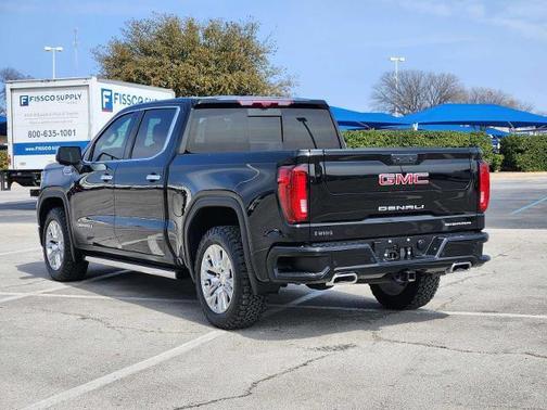Onyx Black 2025 GMC Sierra 1500 Denali