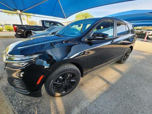 Mosaic Black Metallic 2024 Chevrolet Equinox LS