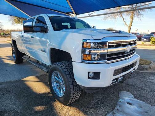 2019 Chevrolet Silverado 2500 High Country