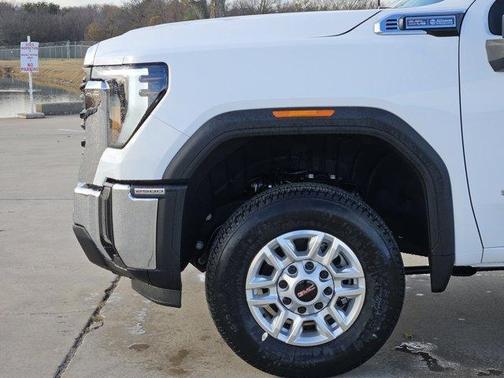 2026 GMC Sierra 2500 Pro