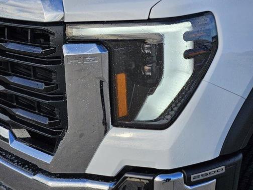 2026 GMC Sierra 2500 Pro